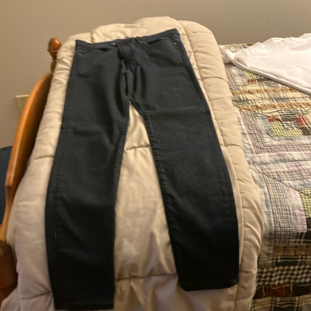 Banana Republic never worn no tags.  These are dark navy leggings